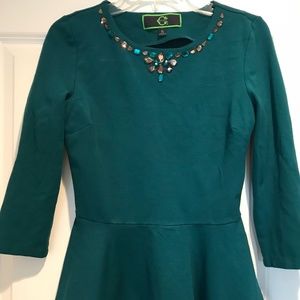 C WONDER PEPLUM TOP SIZE SMALL